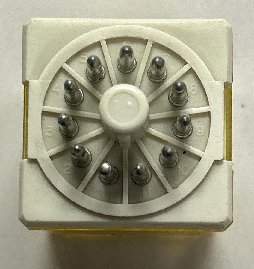 IDEC,RR3PA-U,RELAY NOS