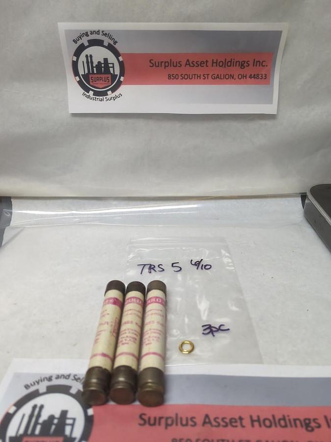 Used GOULD SHAWMUT,TRS 5-6/10,TR-ONIC 5-6/10 AMP FUSE LOT OF 3 PRE-OWNED