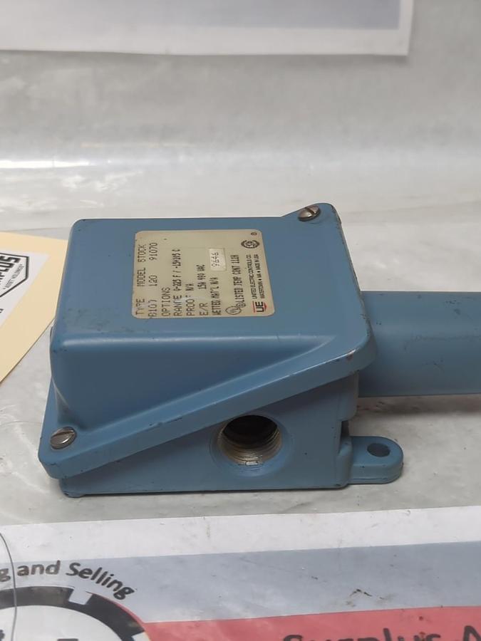 Used UNITED ELECTRIC,B100-120,TEMPERATURE CONTROLLER 0-225F PRE-OWNED