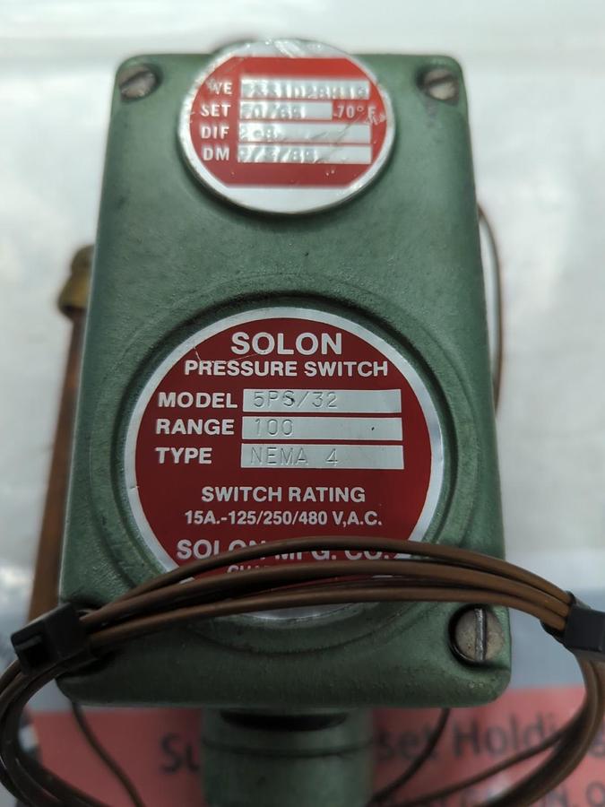 Used SOLON,5PS/32,PRESSURE SWITCH NAMA 4 RANGE 100 DM 9/3/85 PRE-OWNED