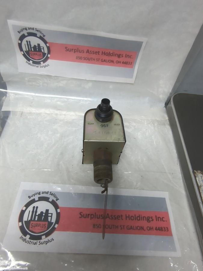 Used MCDONNELL & MILLER,FS4-3,FLOW SWITCH PRE-OWNED