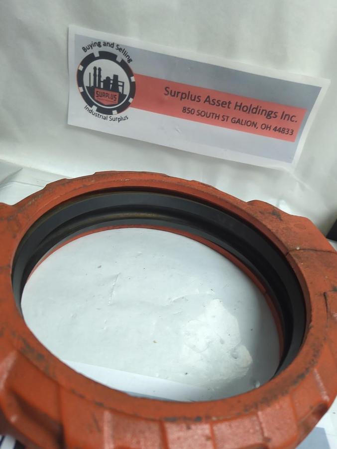 Used VICTAULIC,77,FLEXIBLE 8 INCH GROOVED COUPLING WITH GASKET PRE-OWNED