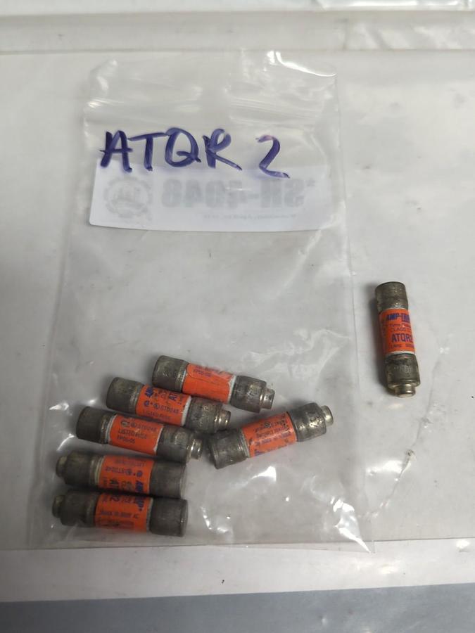 Used FERRAZ SHAWMUT,ATQR 2,AMP-TRAP 2 AMP FUSE LOT OF 7 NOS