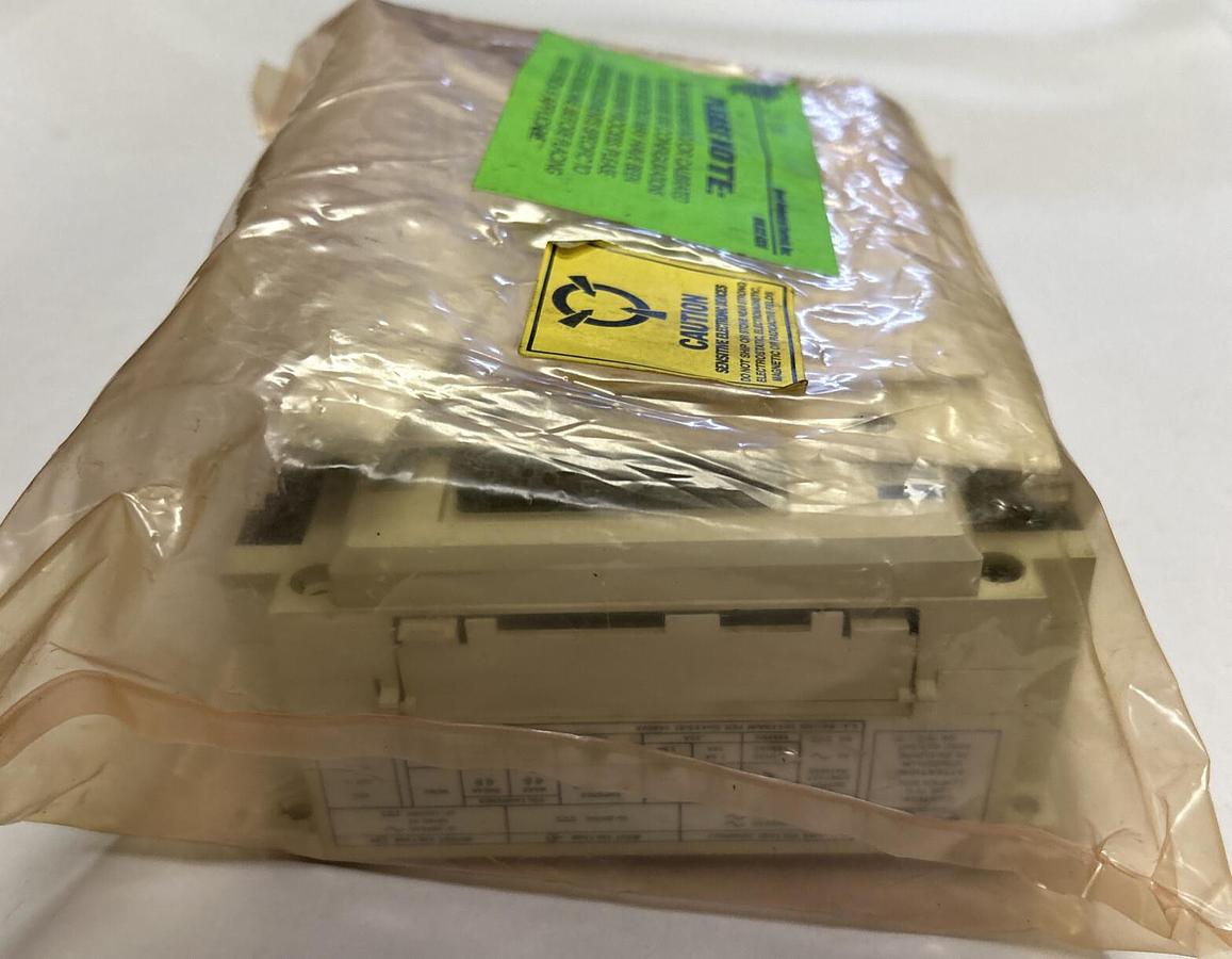 Used ALLEN BRADLEY,1745-E153,SER A EXPANSION UNIT PROGRAMABLE CONTROLLER REFURISHED