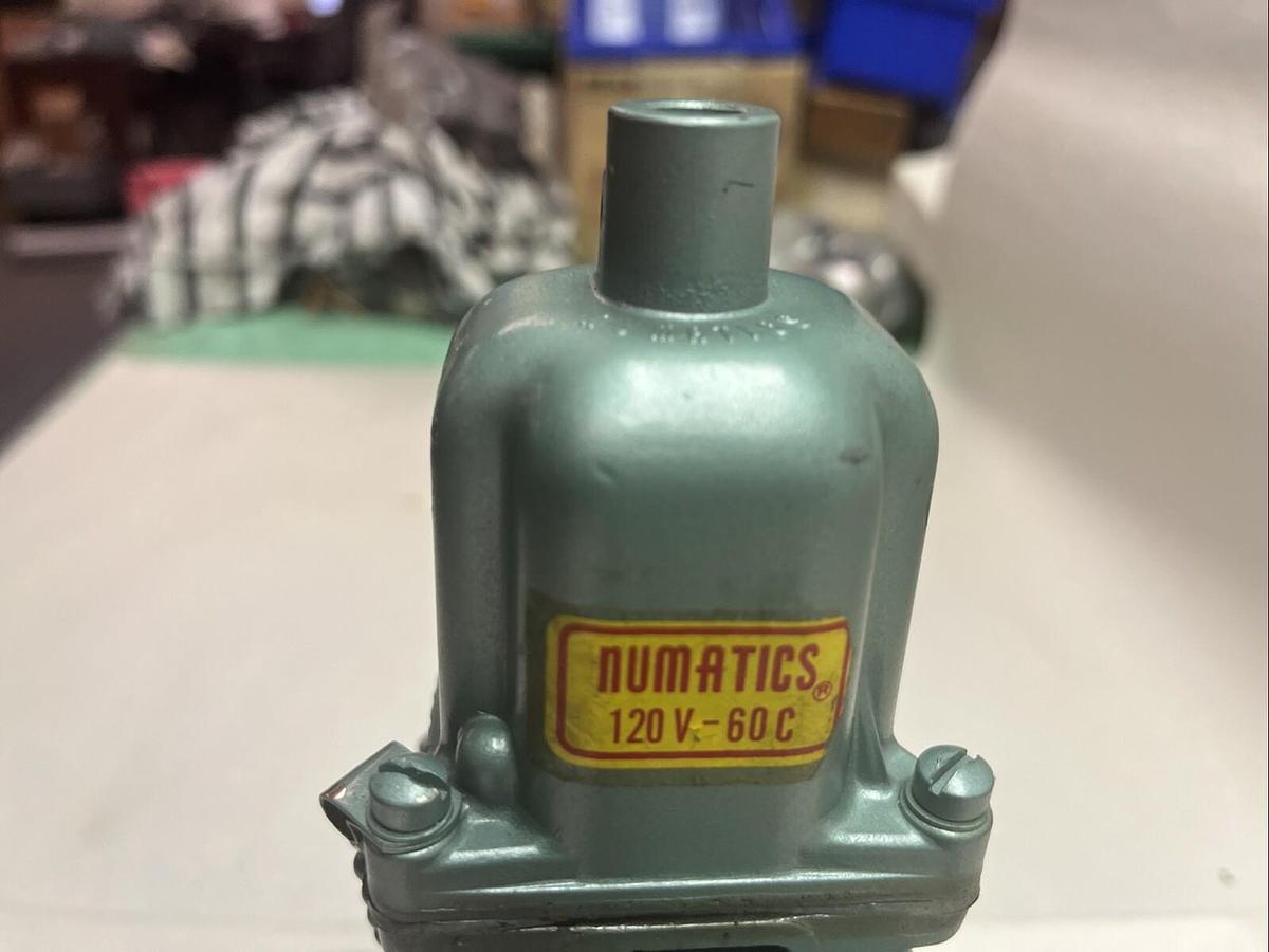 Numatics,3JDSPA034,PNEUMATIC DOUBLE SOLENOID VALVE 120V 60cy