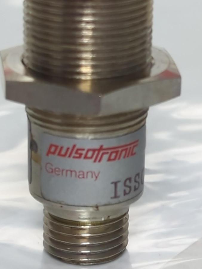 Used PULSOTRONIC,ISSC T18-A1610,PROXIMITY SWITCH PRE-OWNED