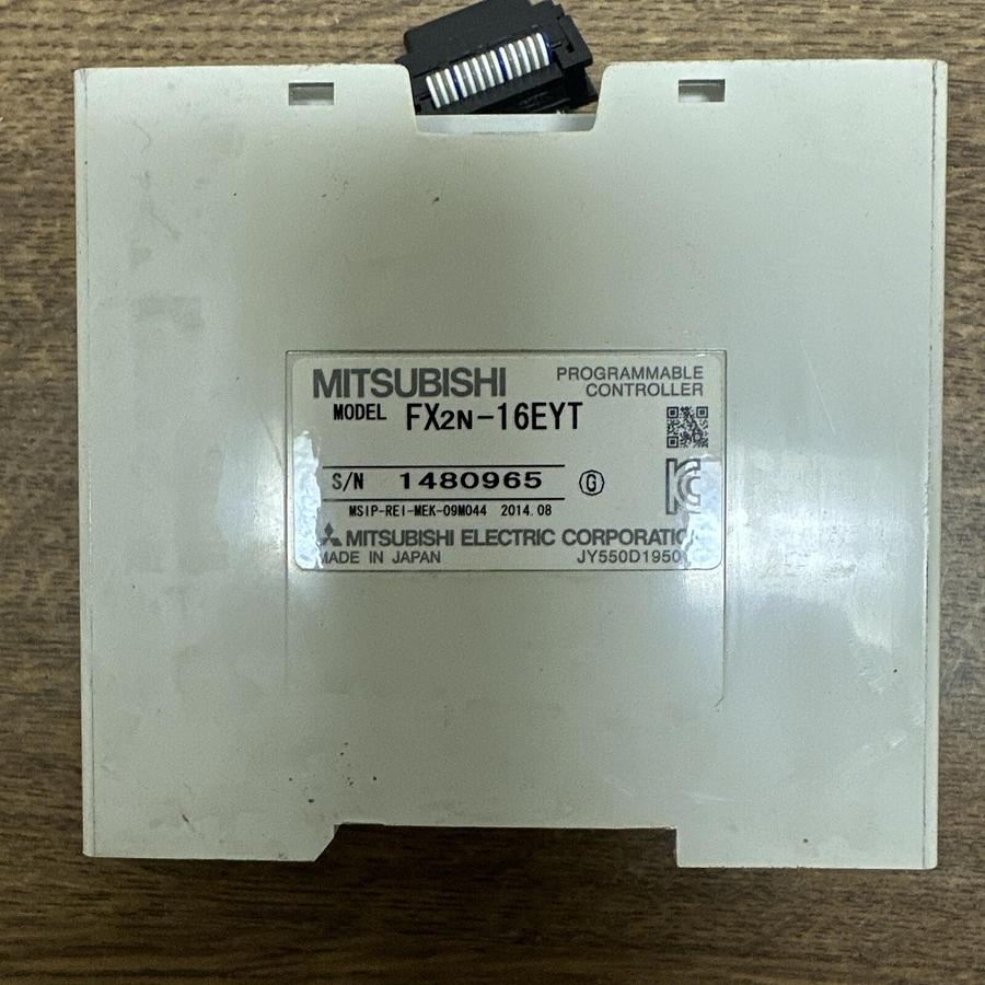 Used Mitsubishi,FX2N-16EYT,PLC Module