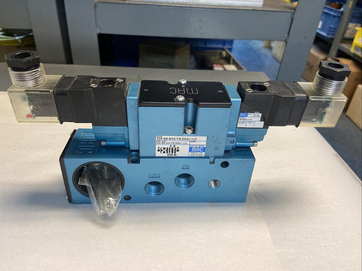 Used MAC,82A-BB-BKD-TM-DDAJ-1JC,Valve