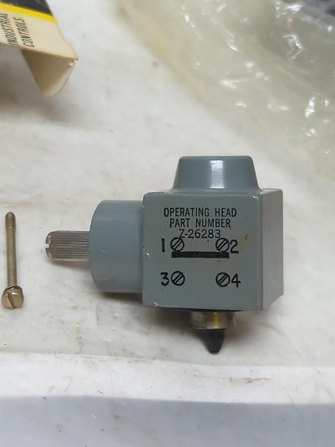 ALLEN BRADLEY,Z-26283,OPERATING HEAD FOR LIMIT SWITCH NOS