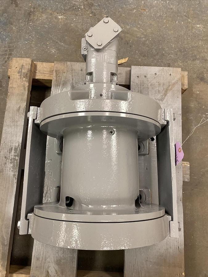 Used Kinematic P15CCE81 Hydraulic Winch 15000lbs