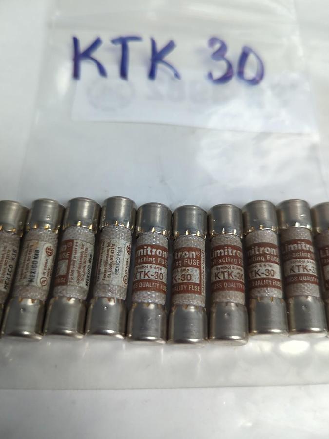 Used COOPER BUSSMANN,KTK-30,LIMITRON 30 AMP FUSE LOT OF 11 PRE-OWNED