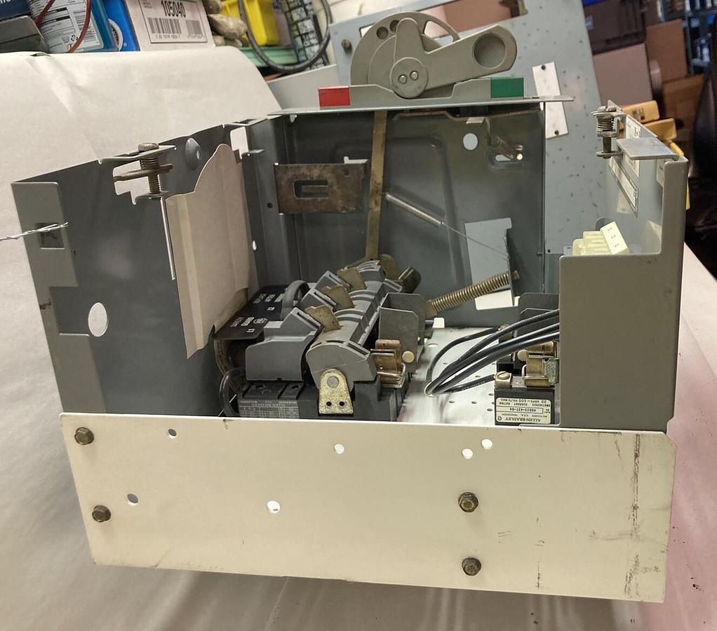 Used Allen-Bradley,2100 2192F,30 Amp 12 Inch MCC Disconnect Feeder Bucket