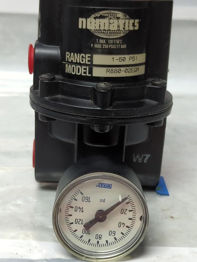 Used NUMATICS,R880-02EGM,PRESSURE REGULATOR 1-60 PSI PRE-OWNED