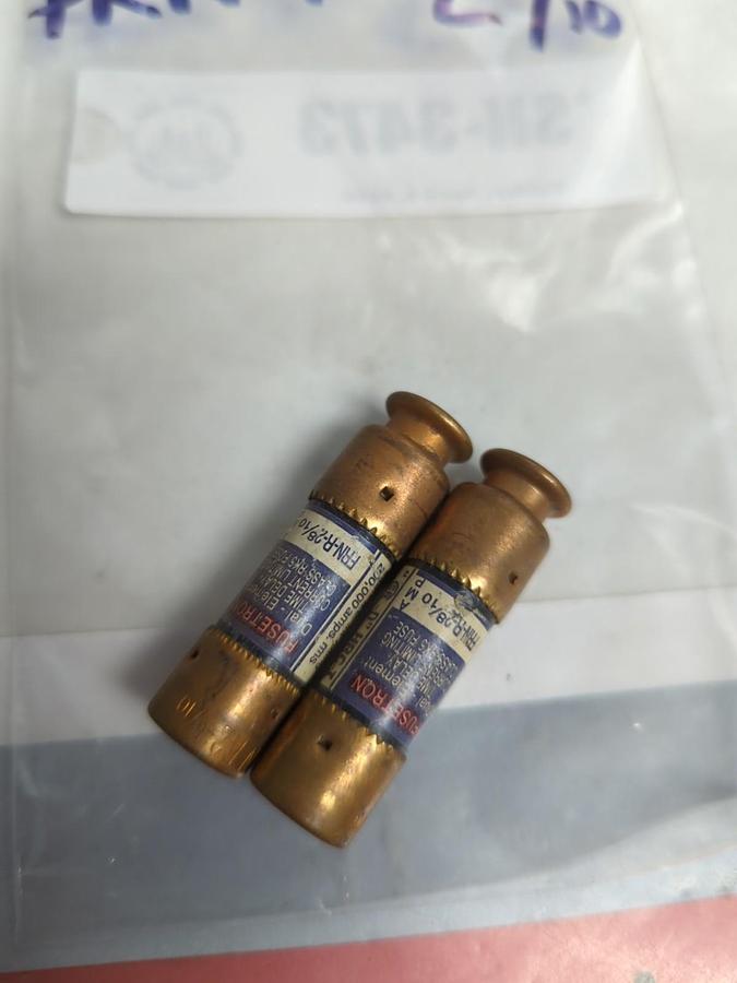Used COOPER BUSSMANN,FRN-R-2-8/10,FUSETRON 2-8/10 AMP FUSE LOT OF 2 PRE-OWNED
