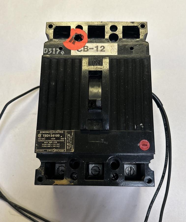 Used GENERAL ELECTRIC,TED134100,CIRCUIT BREAKER 100A 480V 3P SEE PICTURES
