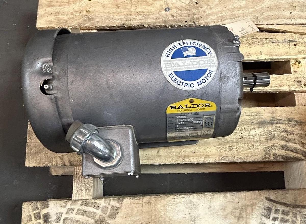 Used BALDOR,M3555T,MOTOR 2HP 208-230/460V 3450RPM 3PH 145T FRAME