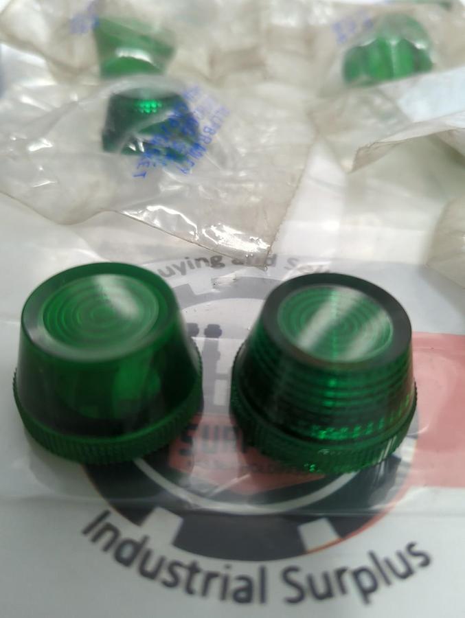 ALLEN BRADLEY,800T-N26G,PILOT LIGHT ACRYLIC LENS GREEN SERIES C LOT OF 13 NOS