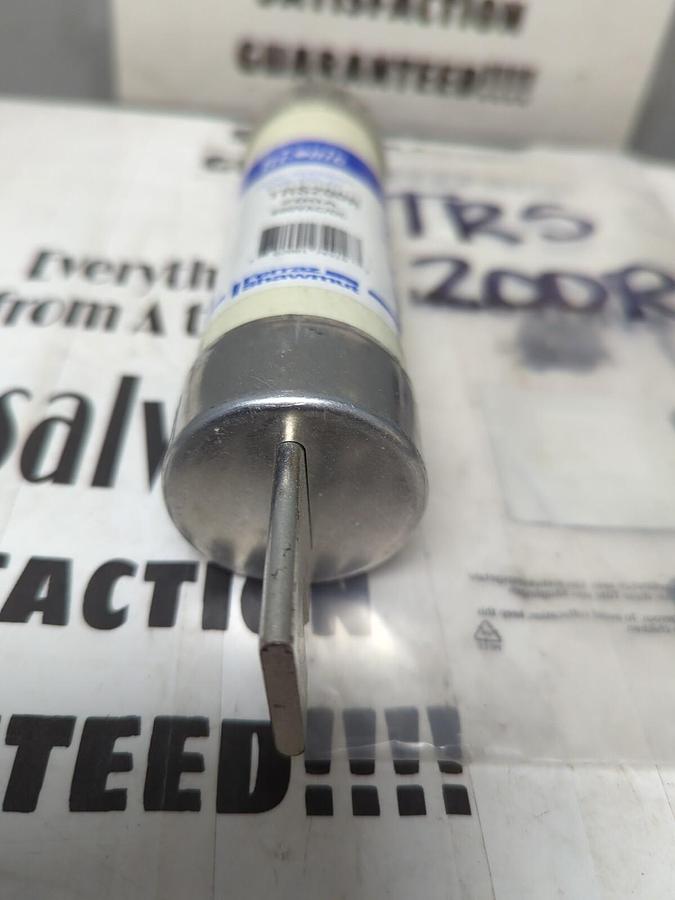 FERRAZ SHAWMUT,TRS200R,TRI-ONIC 200 AMP FUSE NOS