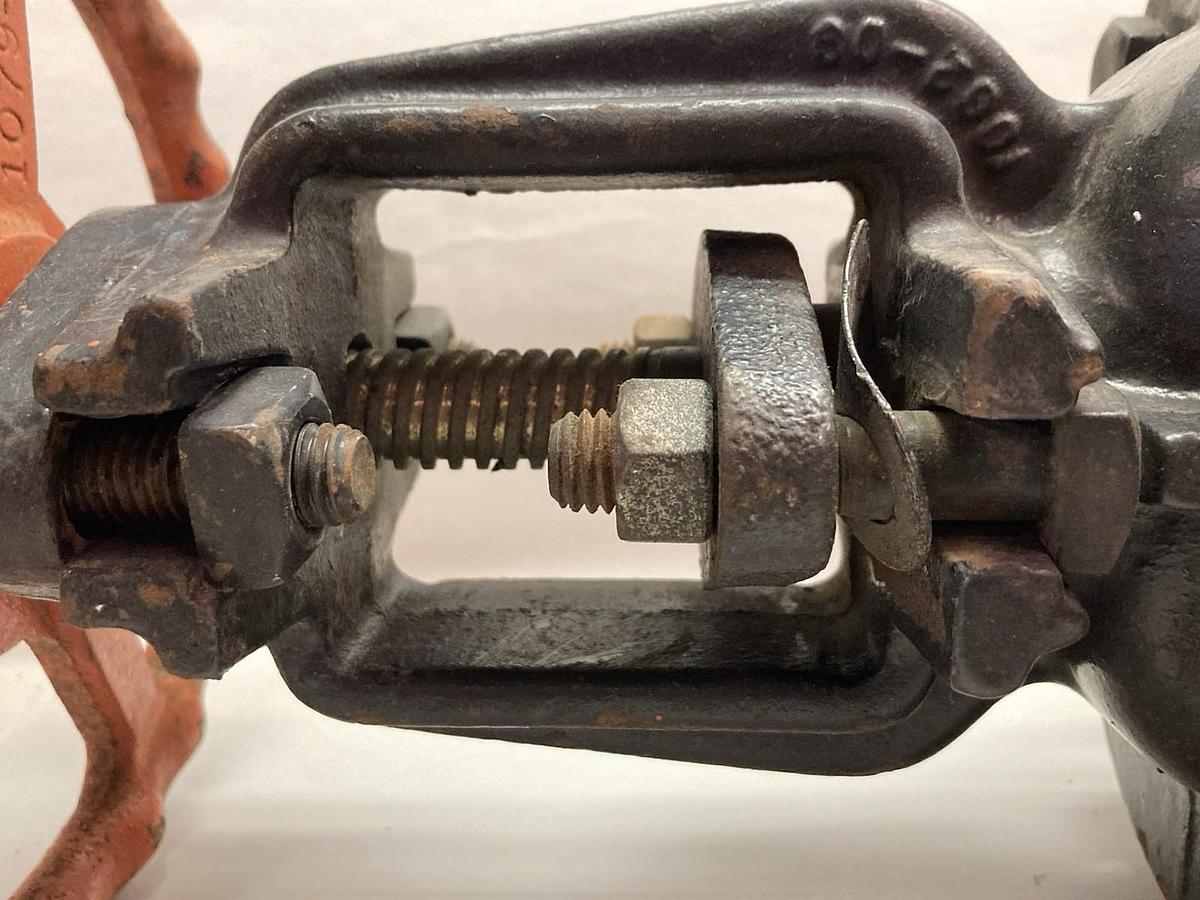 Used Stockham,1061-09,Bronze Gate Valve 2-1/2 Inch 125 S 200 CWP