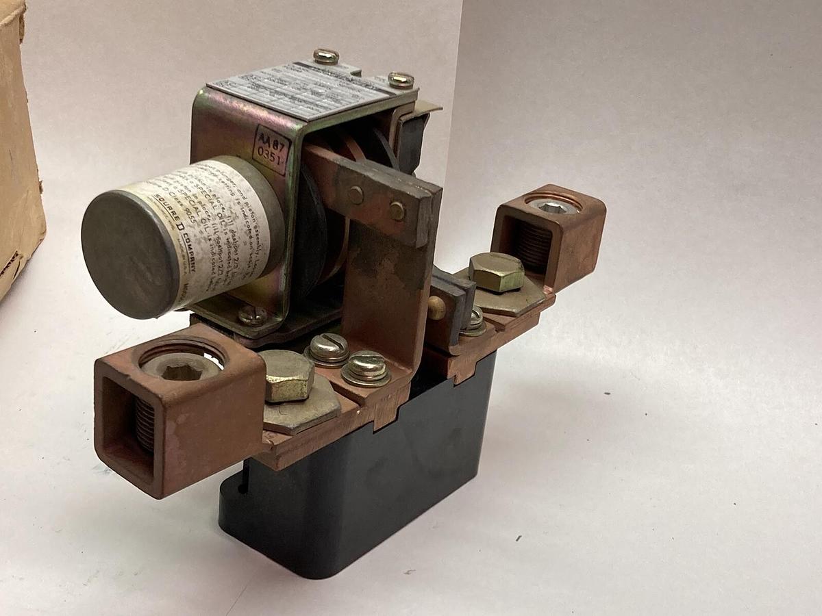 Square D,9055NO126R,Relay Contactor Ser A 600V