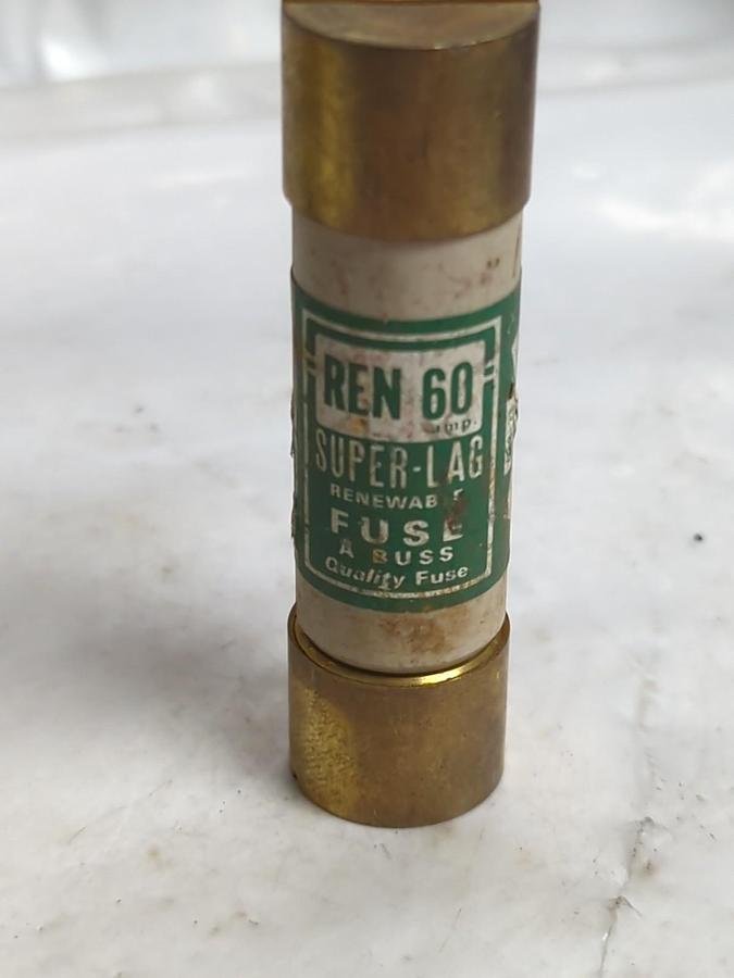 COOPER BUSSMANN,REN-60,SUPER-LAG RENEWABLE FUSE 60 AMP LOT OF 4 PRE-OWNED