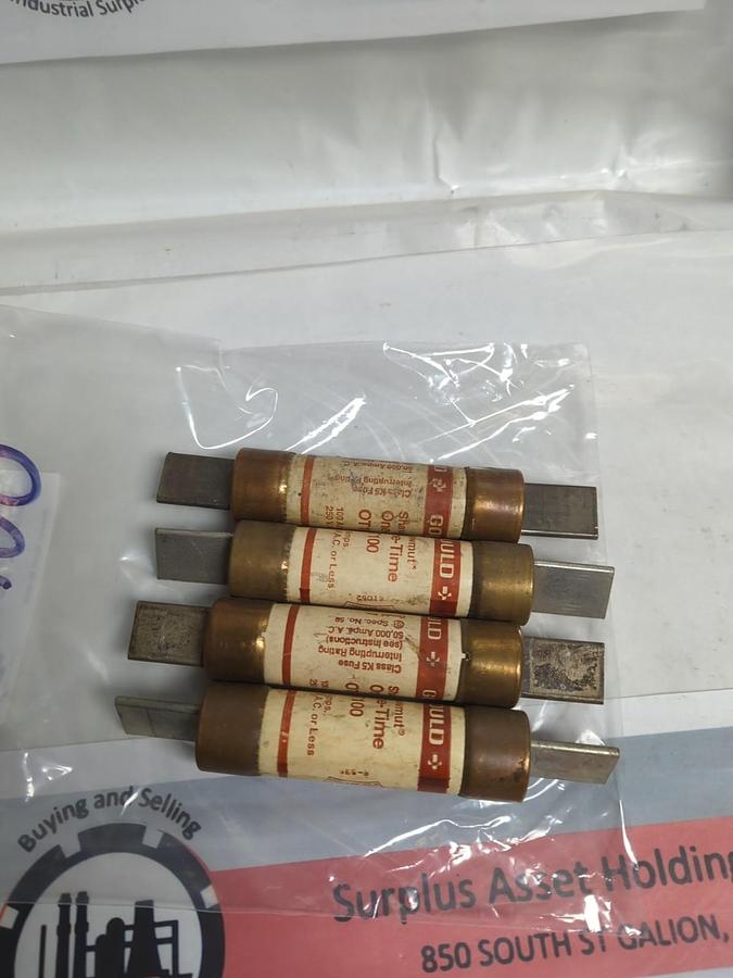 Used GOULD SHAWMUT,OT100,ONE-TIME 100 AMP FUSE LOT OF 4 PRE-OWNED