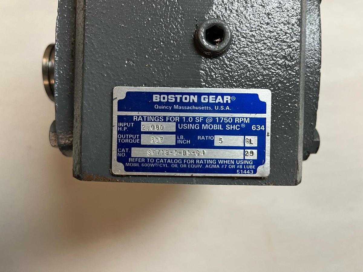BOSTON GEAR,SF718-5-B5-G4,GEAR SPEED REDUCER 2.080HP RATIO 5