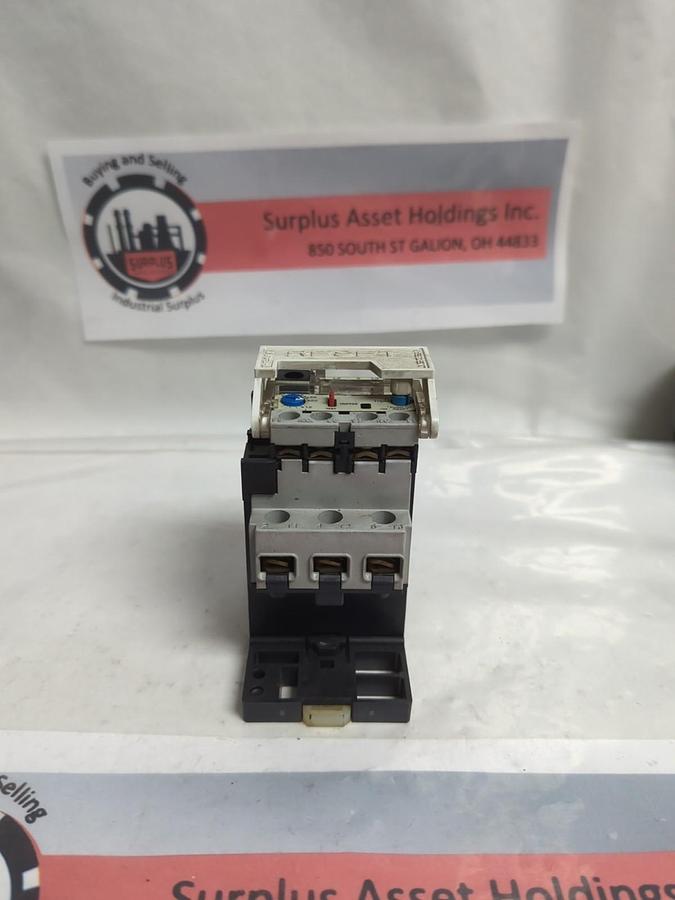 Used ALLEN BRADLEY,592-B1DT,SERIES A OVERLOAD RELAY WITH 193-BPM6 PRE-OWNED