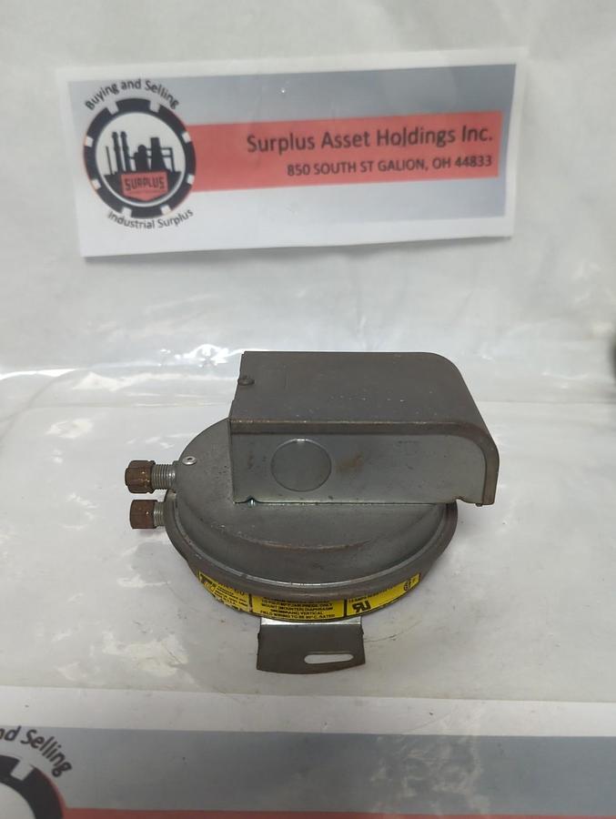 Used TDI,AP5014-60,ADJUSTABLE AIR PRESSURE SWITCH PRE-OWNED
