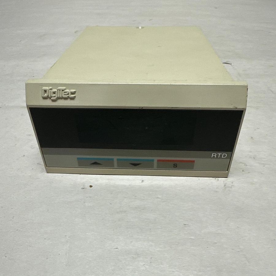 Used DigiTec,2810A-09FHX,Digital Panel Meter