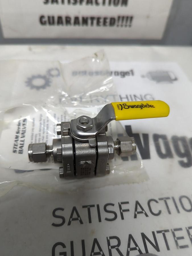 SWAGELOK,SS-S62PS4,1/4T BALL VALVE NOS