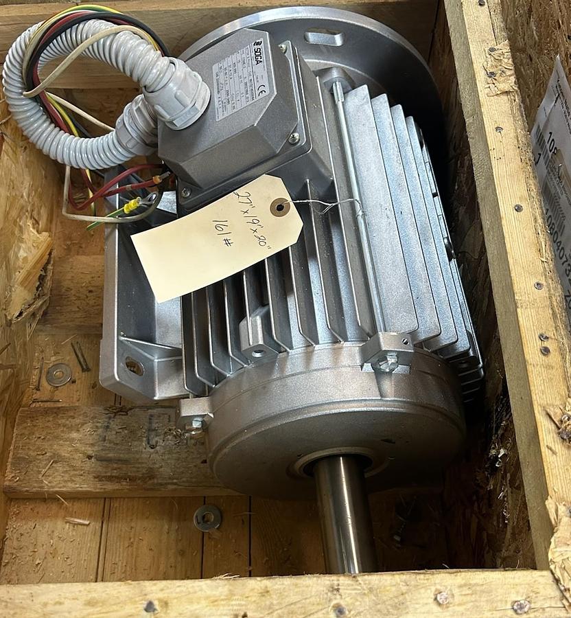 SOGA,9G132180XD084,MOTOR 15HP 11KW 400/490V 2900-3480RPM 3PH 132MC/2