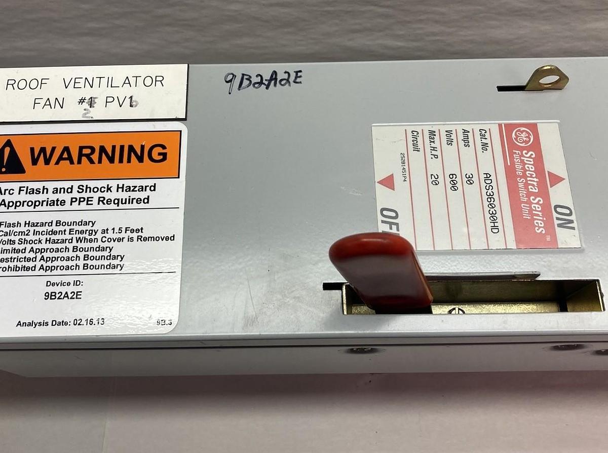 GE,ADS36030HD,3-Pole Fusible Panelboard Switch 30A 3P 600V Spectra Series