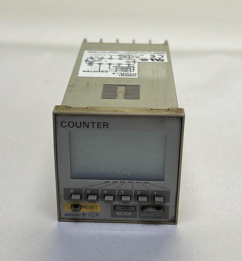 Used OMRON,H7CR-A,COUNTER