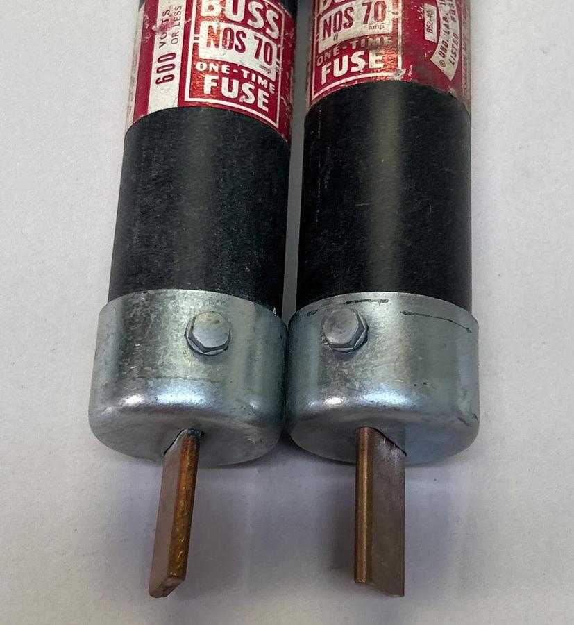 Used BUSSMANN,NOS70,FUSE 70A 600V LOT OF 2