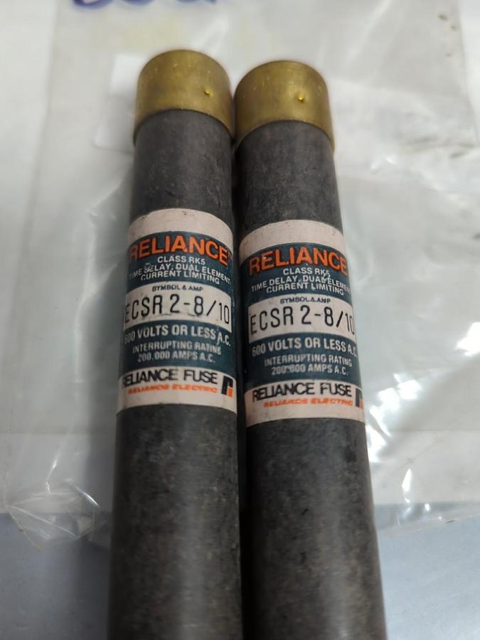 Used RELIANCE,ECSR-2-8/10,TIME-DELAY 2-8/10 AMP FUSE LOT OF 2 PRE-OWNED