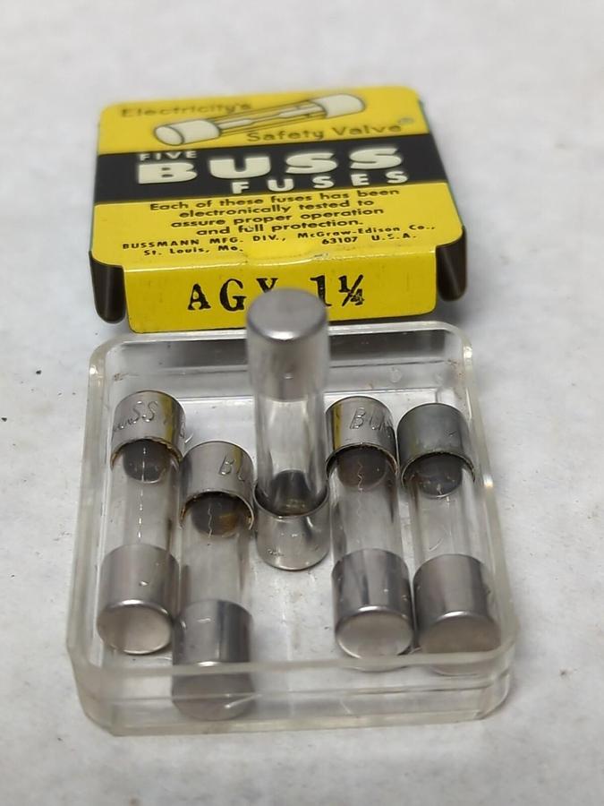 COOPER BUSSMANN,AGX 1-1/4,GLASS FUSE PACK OF 5 NOS