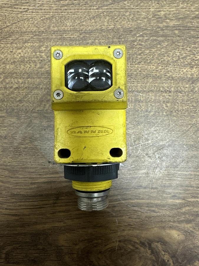 Used Banner,Q45VR2LVQ,Photo Electric Sensor