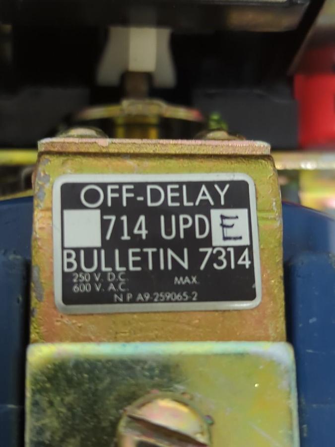 JOSLYN CLARK,714UPDE,BULLETIN 7314 PNEUMATIC TIME-DELAY RELAY 240V.D.C 600V.A.C