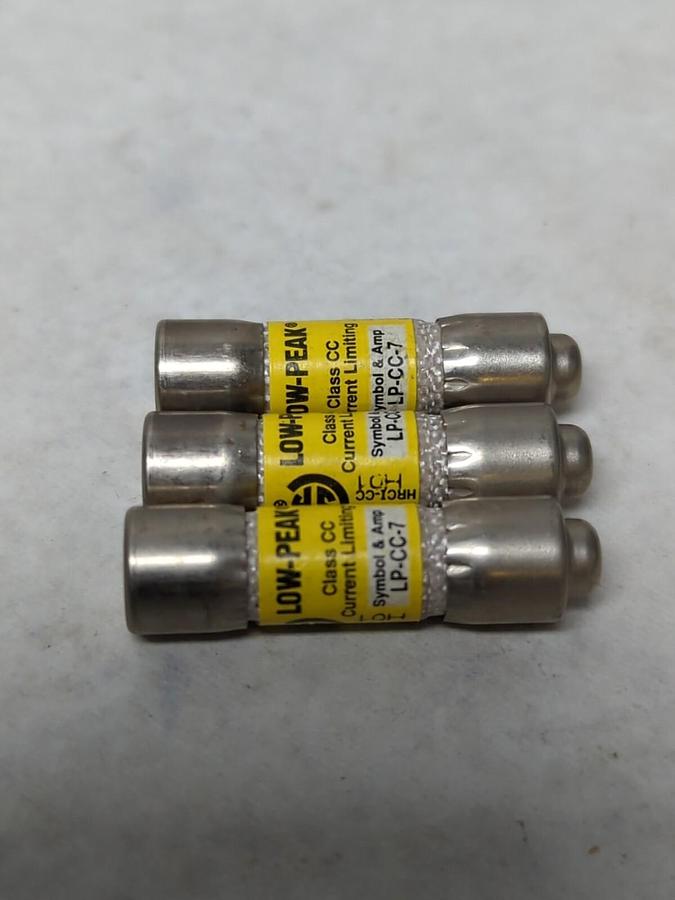 COOPER BUSSMANN,LP-CC-7,LOW-PEAK 7 AMP FUSE LOT OF 3 NOS
