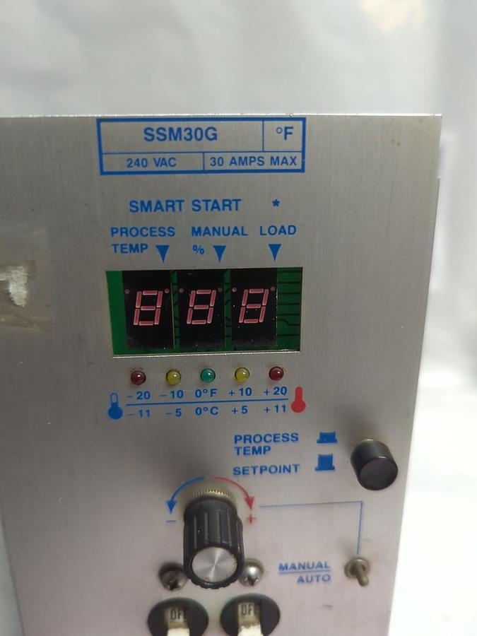 Used DME,SSM30G,TEMPERATURE CONTROLLER 240 VAC 30 AMP PRE-OWNED