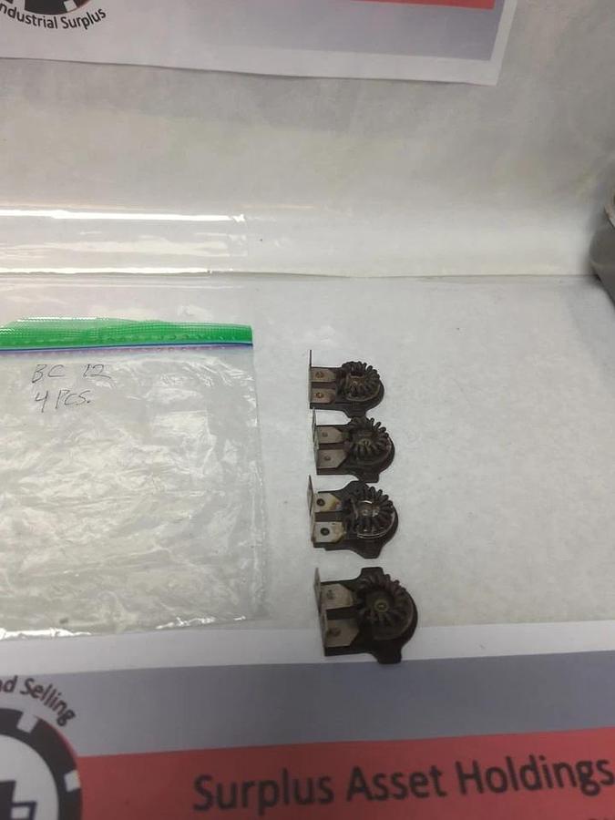 Used WESTINGHOUSE,BC-12,OVERLOAD THERMAL HEATER RELAY LOT OF 4 MISSING SCREWS USED