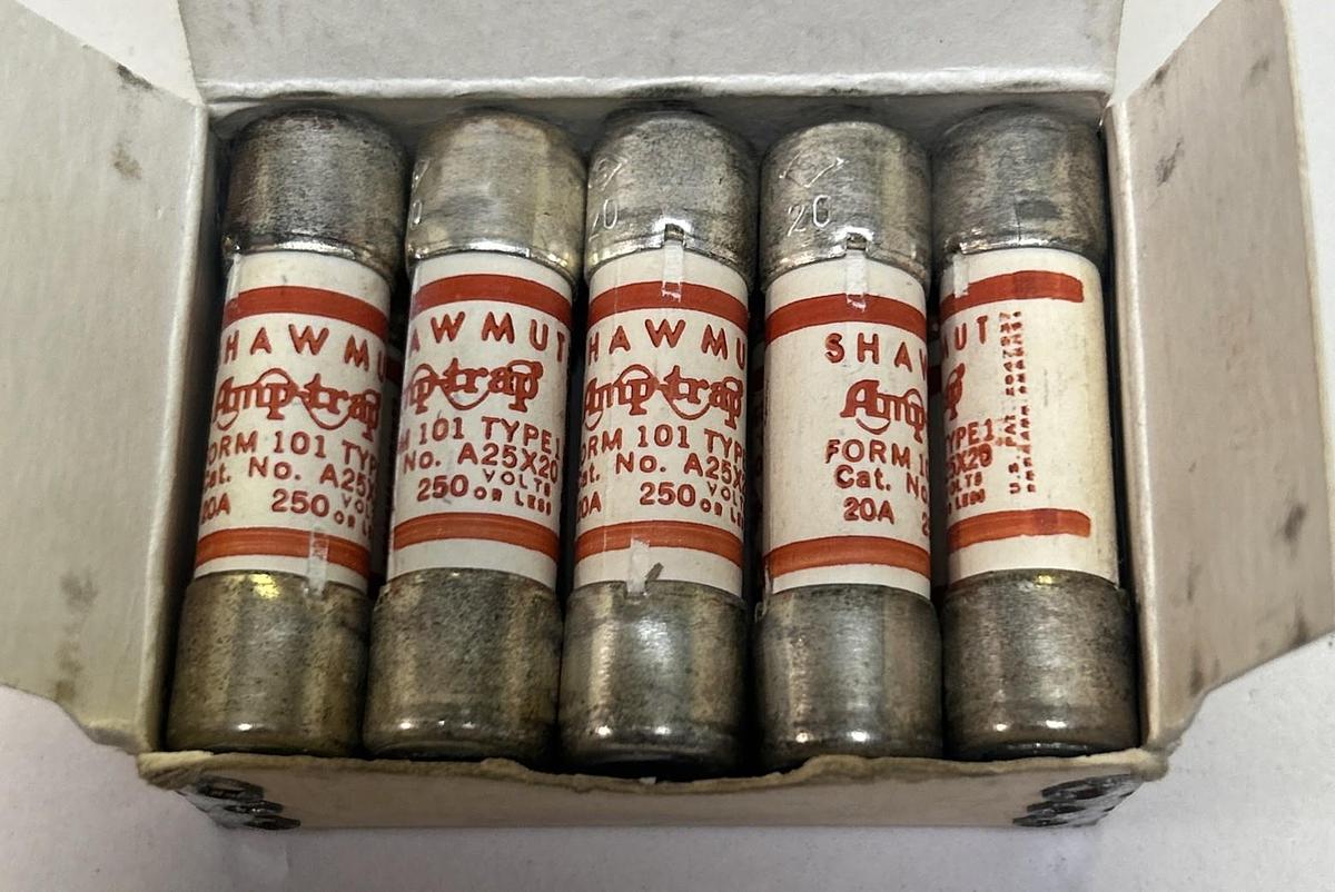 SHAWMUT,A25X20,FUSE 20A 250V LOT OF 10 NOS