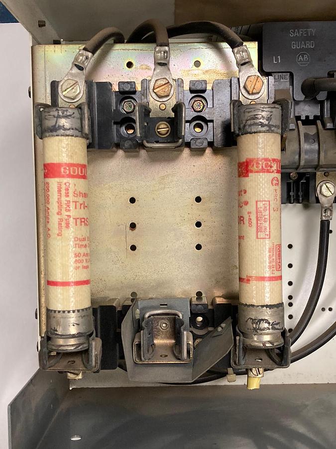 Used Allen-Bradley,2100 2192F,60 Amp 12 INCH Fused MCC Disconnect Feeder Bucket