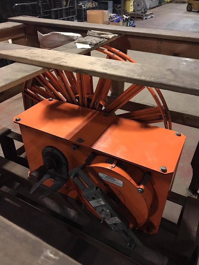 Gleason,SHO1001-H16-18ME42-AE-2,Cable Reel Designed to Stretch 38FT 1.0 Air Hose