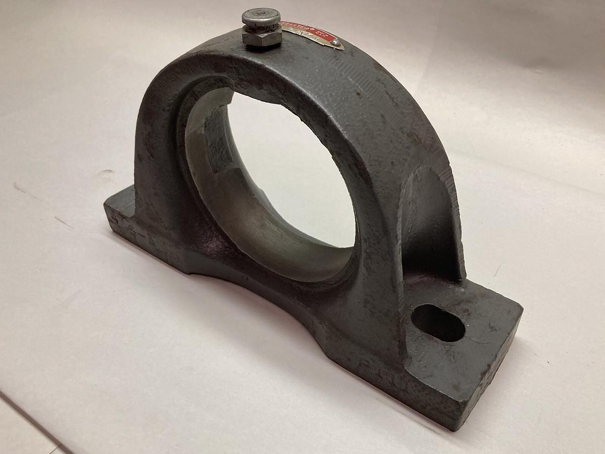 Used Sealmaster,NP-39,Pillow Block Bearing 2-7/16 Inch MISSING BEARING
