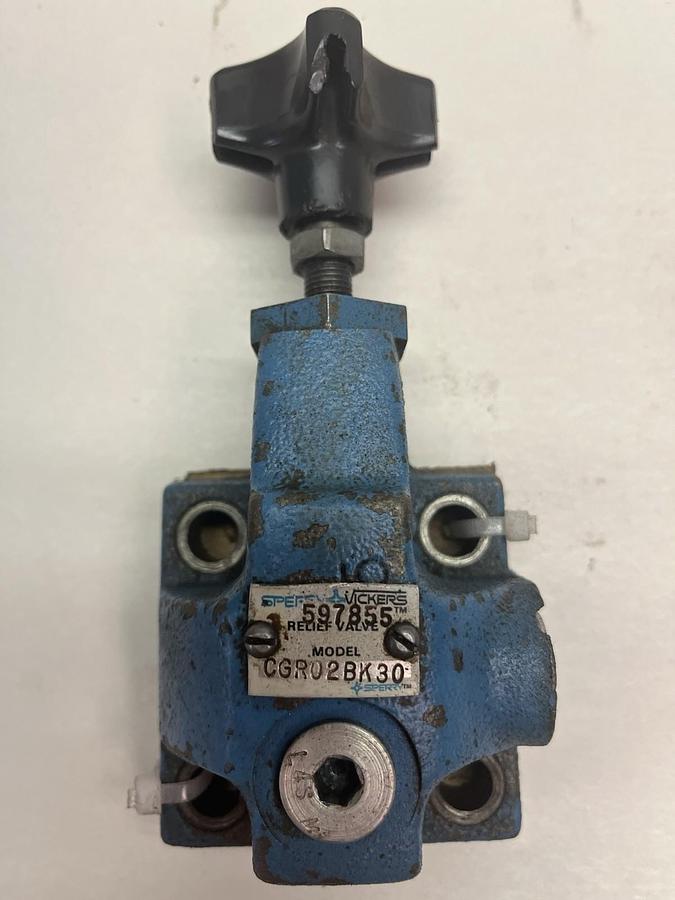 Used VICKERS,CGR-02-BK-30,HYDRAULIC PRESSURE RELIEF VALVE 597855