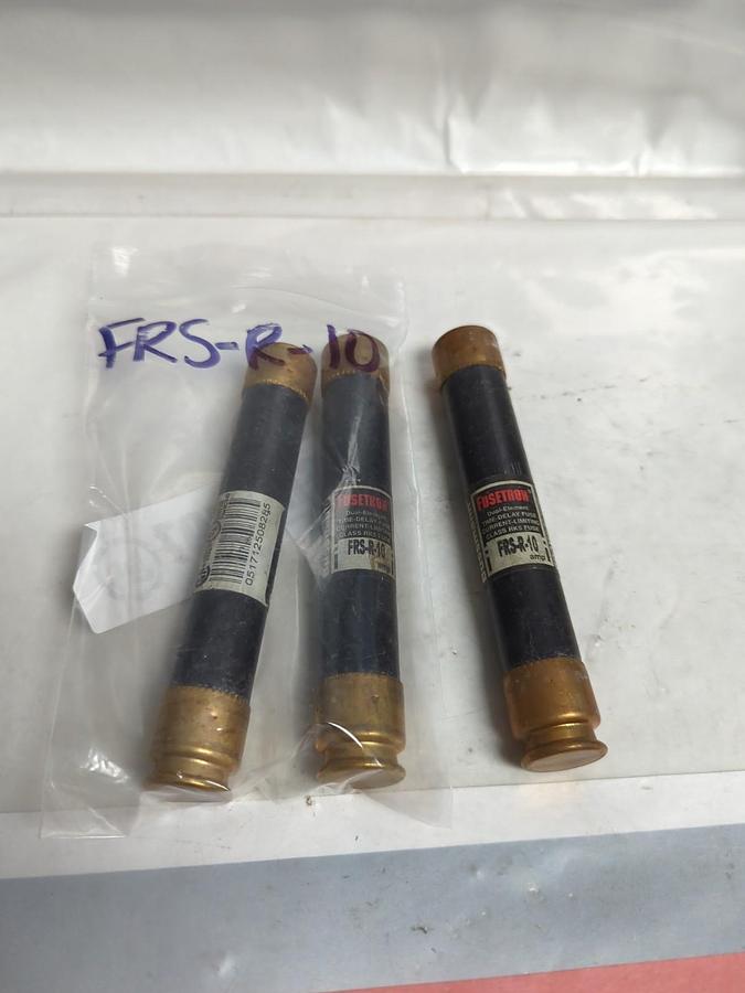 Used COOPER BUSSMANN,FRS-R-10,FUSETRON FUSE 10 AMP LOT OF 3 PRE-OWNED