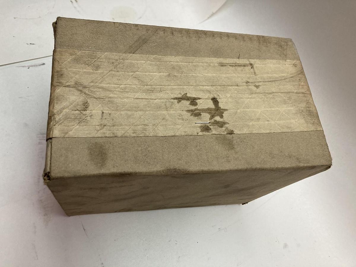 Used BROWN & SHARPE,714-79020-2,ROTARY GEAR PUMP NO. 2 FLG. MTG 13/32 IN DIA HOLES