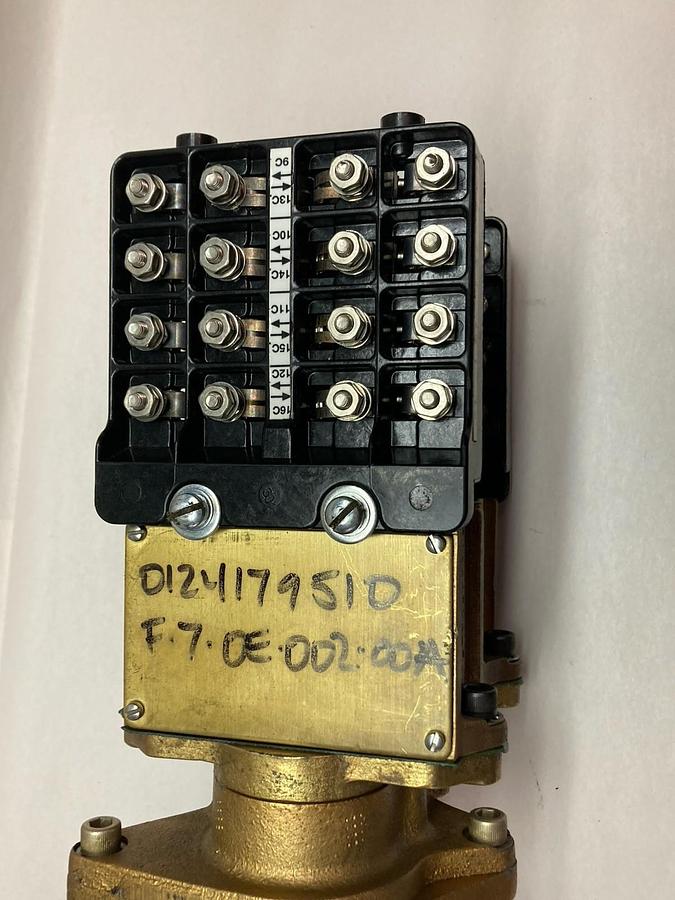 Used Limitorque,D124179510,Geared Limit Switch